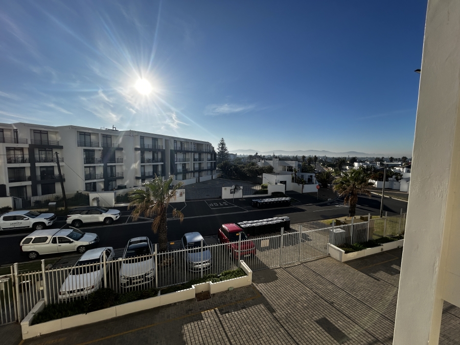2 Bedroom Property for Sale in Beachfront Western Cape